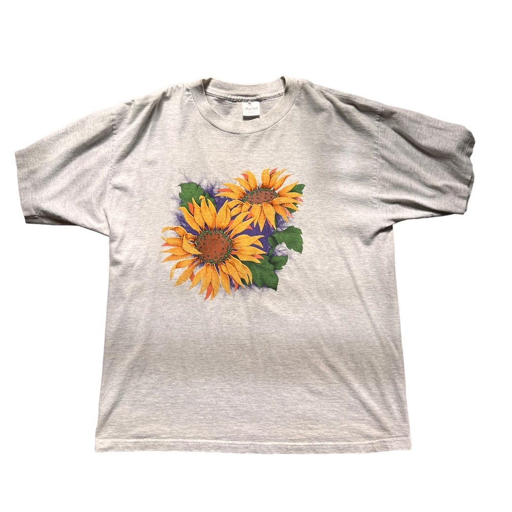 90’s style Sunflower Graphic Tshirt Size X-LARGE
